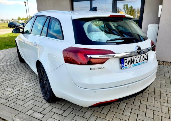 Opel Insignia cena 35900 przebieg: 189500, rok produkcji 2016 z Tomaszów Mazowiecki małe 92